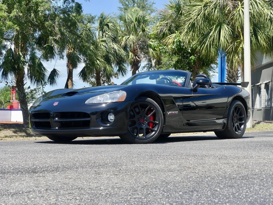 2004 Dodge Viper 3rd Gen - Image 9 of 21