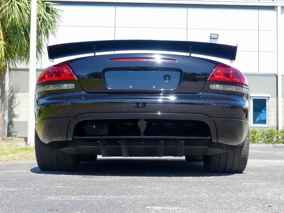2004 Dodge Viper 3rd Gen - Image 18 of 21