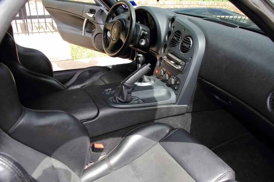 2004 Dodge Viper 3rd Gen - Image 5 of 9