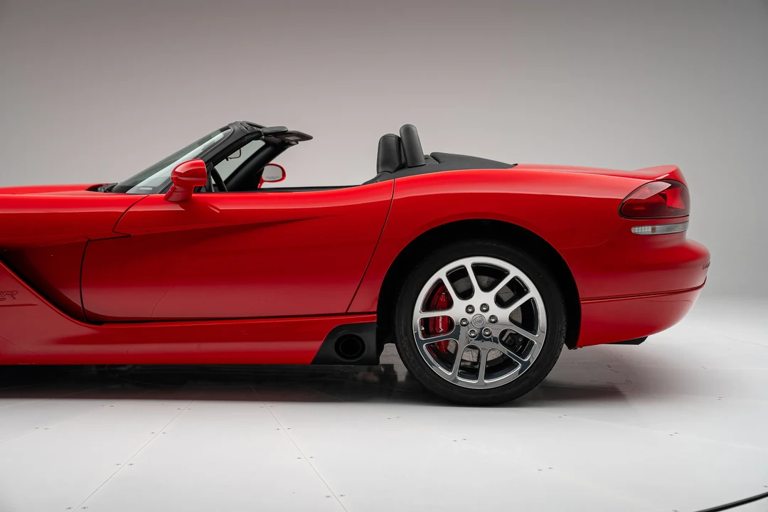 2004 Dodge Viper 3rd Gen - Image 29 of 31