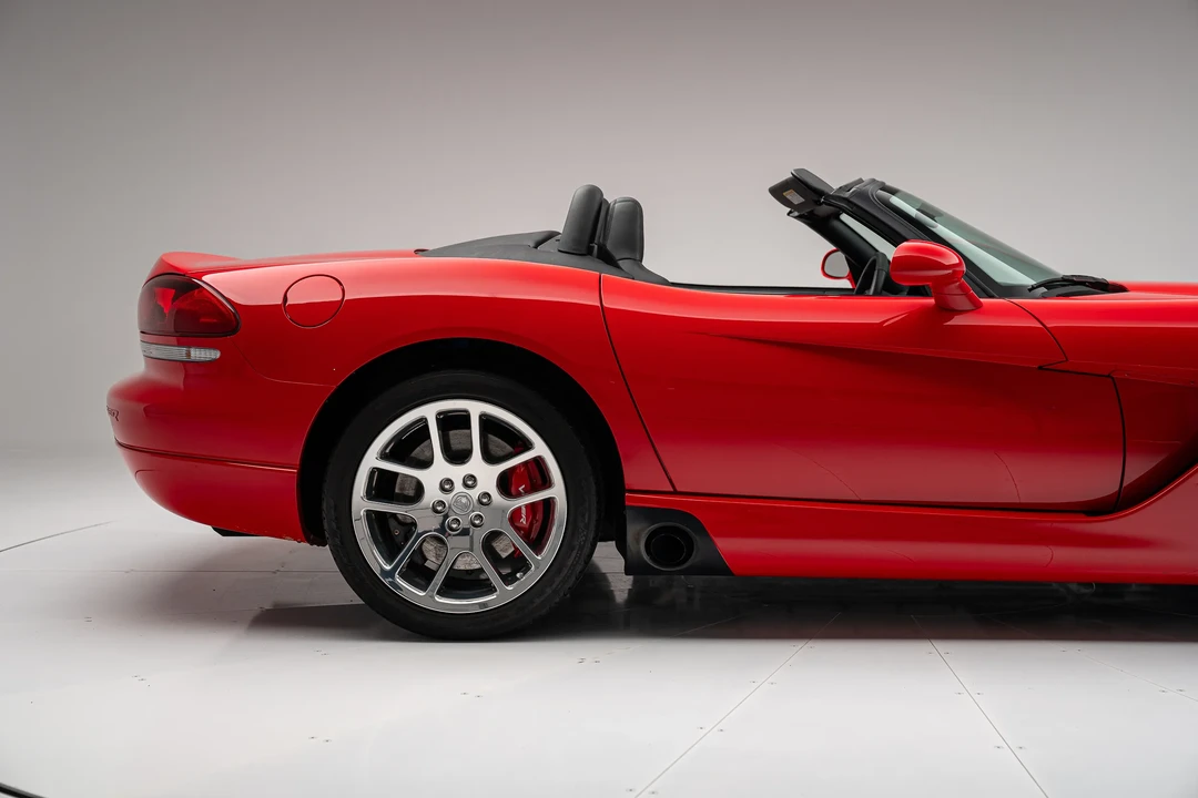 2004 Dodge Viper 3rd Gen - Image 27 of 31