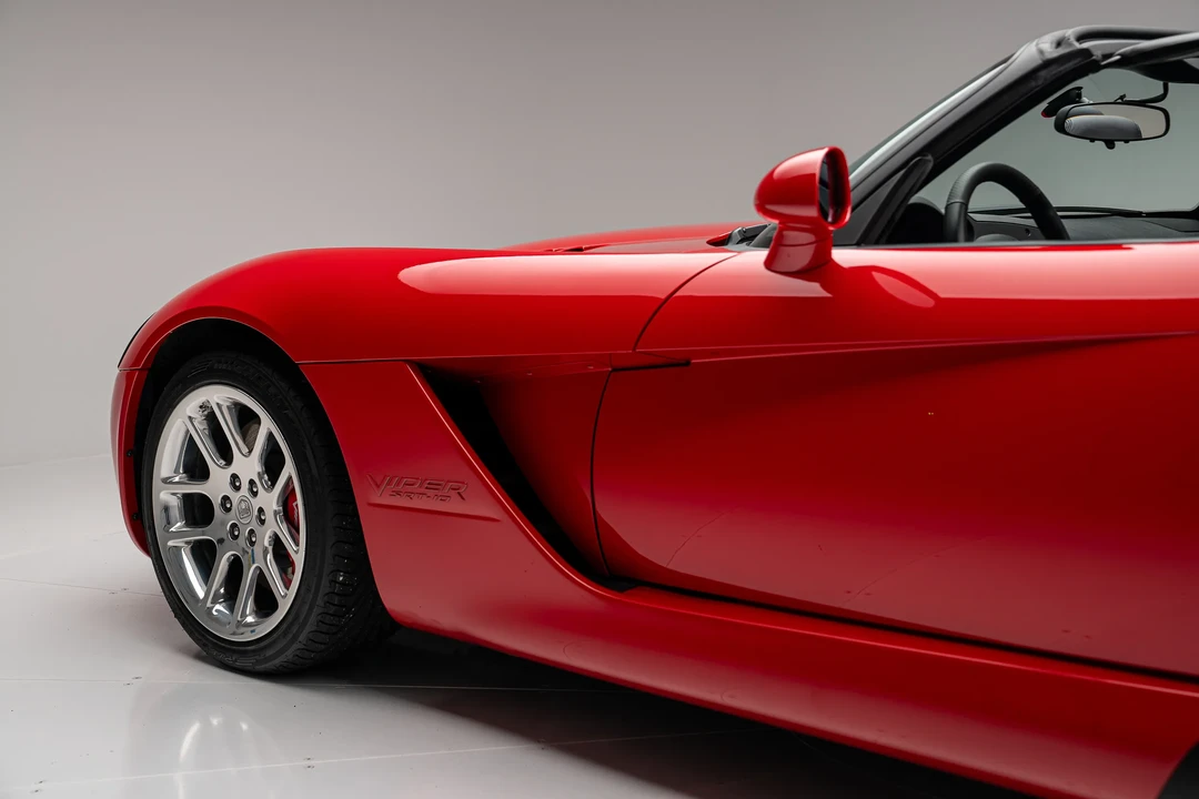2004 Dodge Viper 3rd Gen - Image 12 of 31