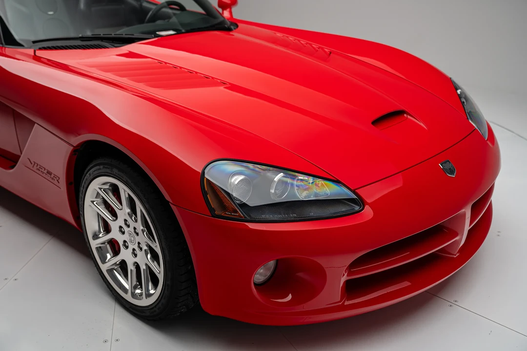 2004 Dodge Viper 3rd Gen - Image 9 of 31