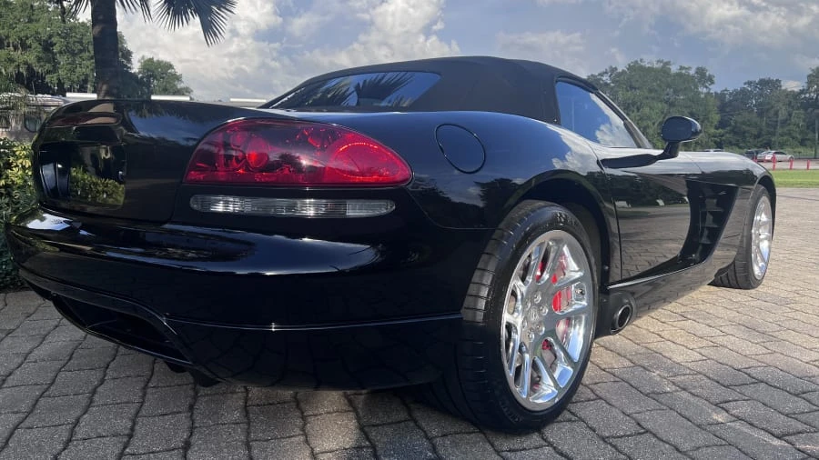 2004 Dodge Viper 3rd Gen - Image 3 of 5