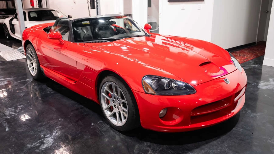 2004 Dodge Viper 3rd Gen - Image 5 of 31