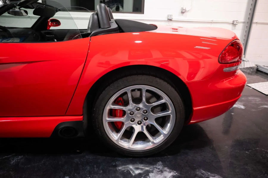 2004 Dodge Viper 3rd Gen - Image 20 of 31