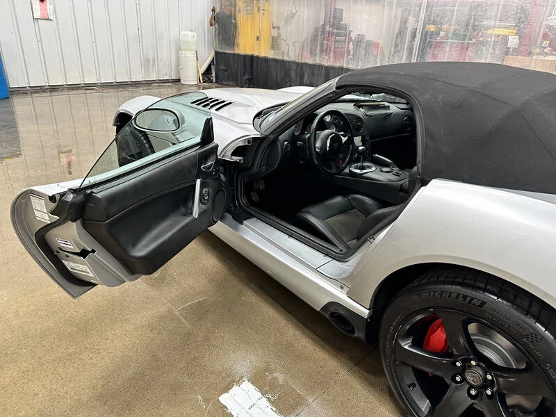 2004 Dodge Viper 3rd Gen - Image 7 of 21