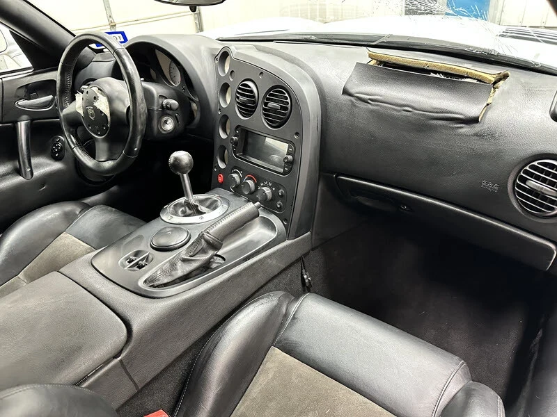2004 Dodge Viper 3rd Gen - Image 15 of 21