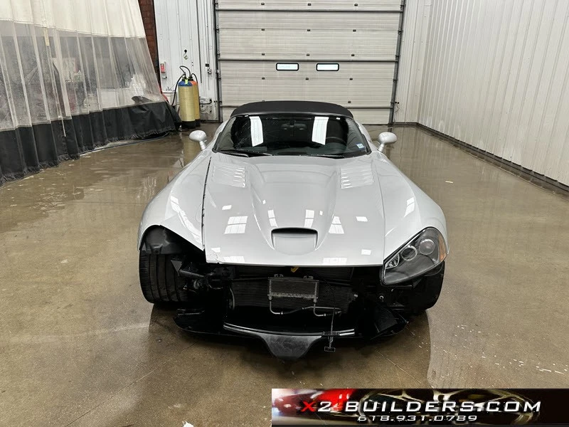 2004 Dodge Viper 3rd Gen - Image 2 of 21