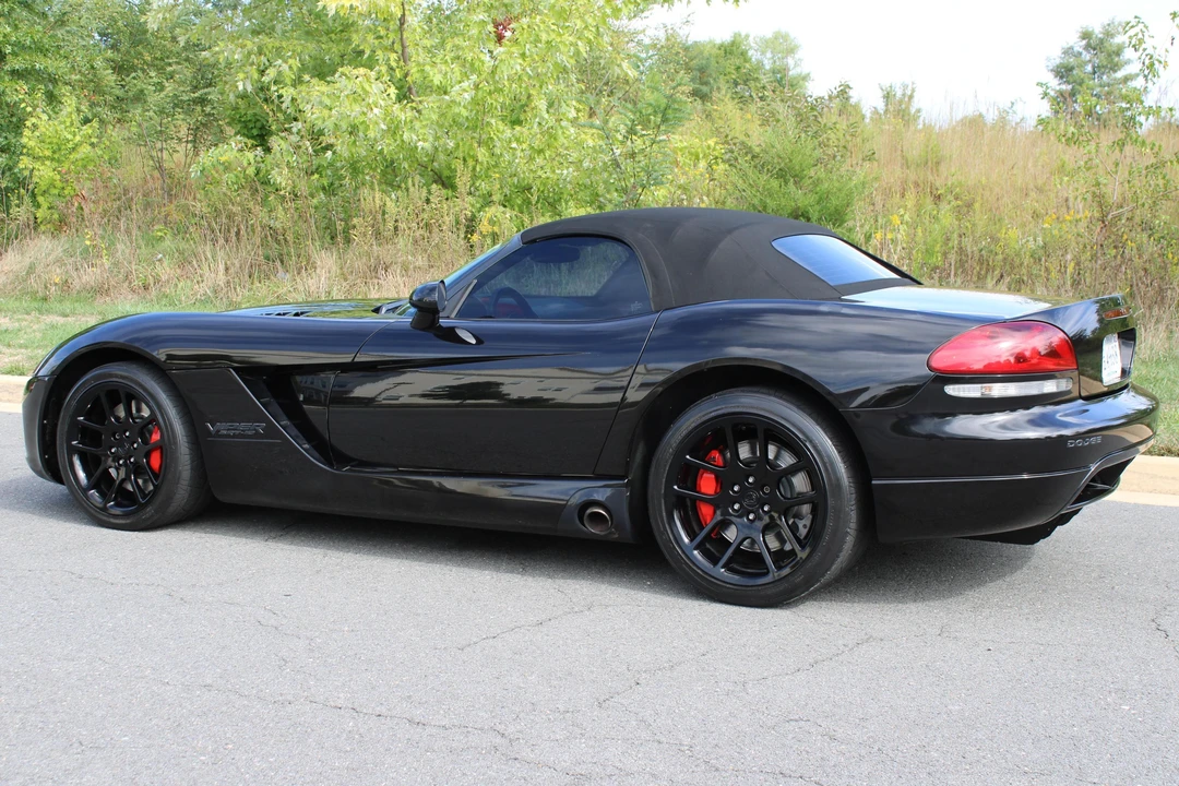 2004 Dodge Viper 3rd Gen - Image 4 of 5
