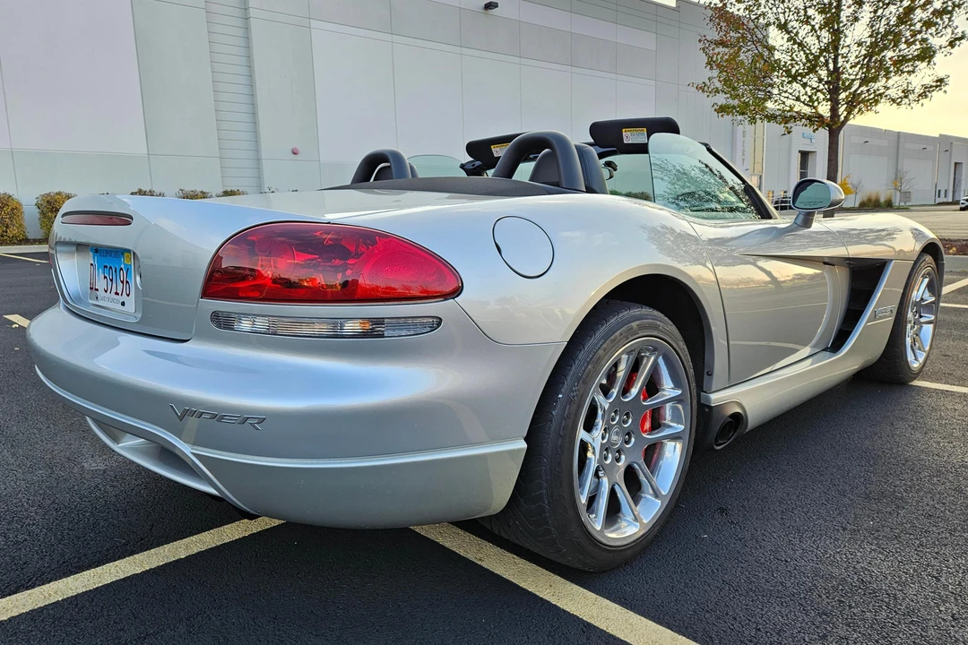 2004 Dodge Viper 3rd Gen - Image 4 of 31