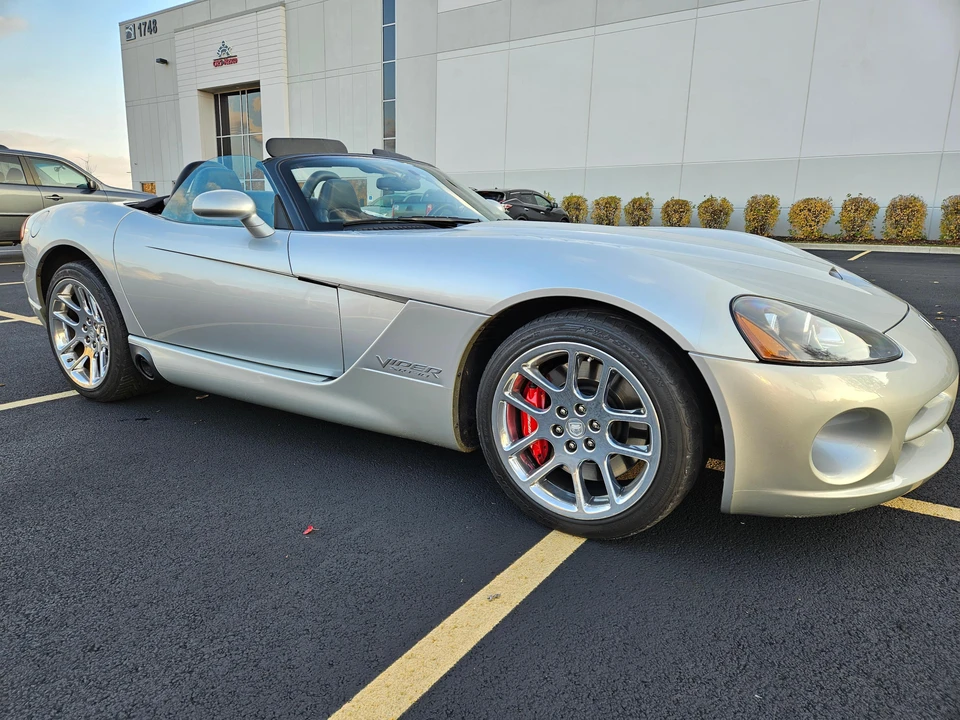 2004 Dodge Viper 3rd Gen - Image 22 of 31