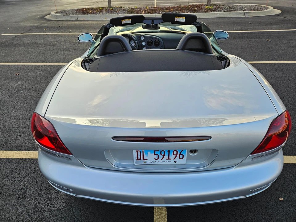 2004 Dodge Viper 3rd Gen - Image 20 of 31
