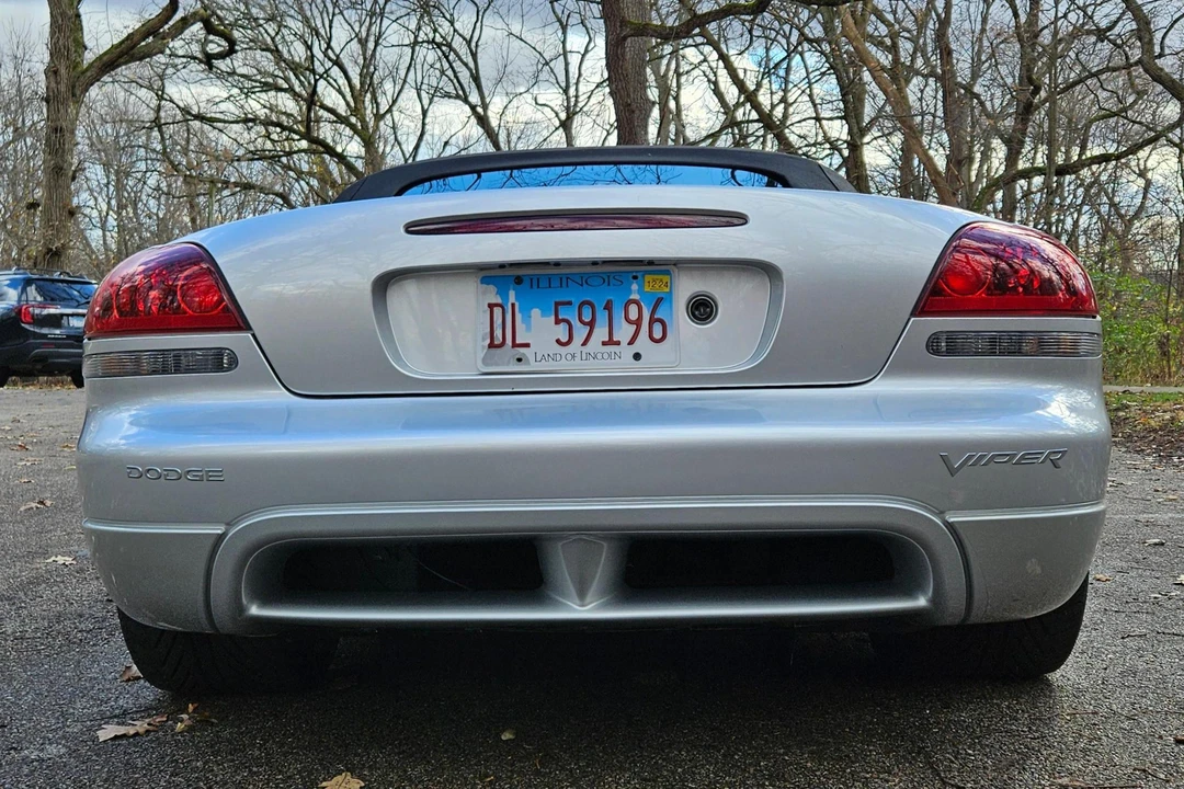 2004 Dodge Viper 3rd Gen - Image 5 of 31