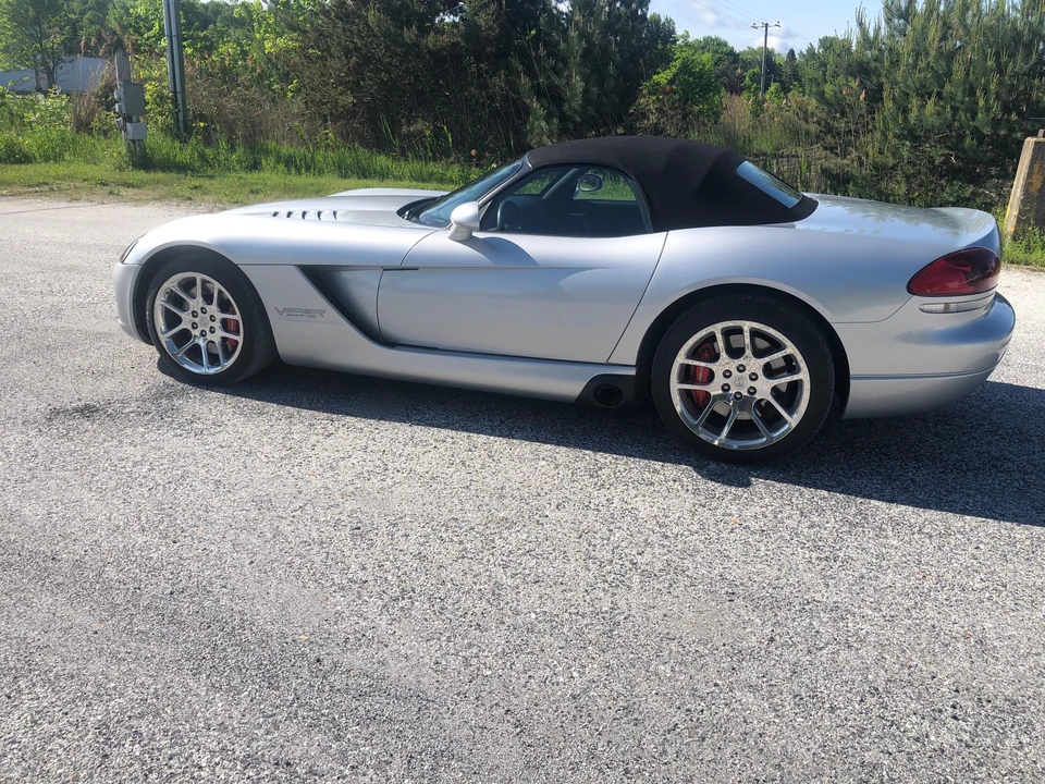 2004 Dodge Viper 3rd Gen - Image 10 of 22