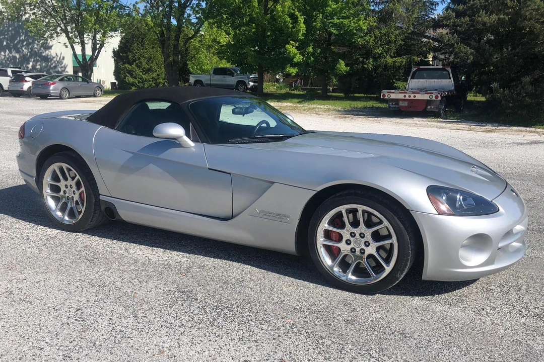 2004 Dodge Viper 3rd Gen - Image 3 of 22