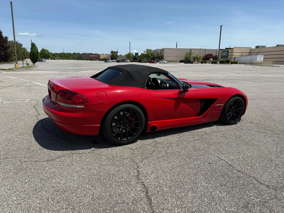 2004 Dodge Viper 3rd Gen - Image 20 of 31