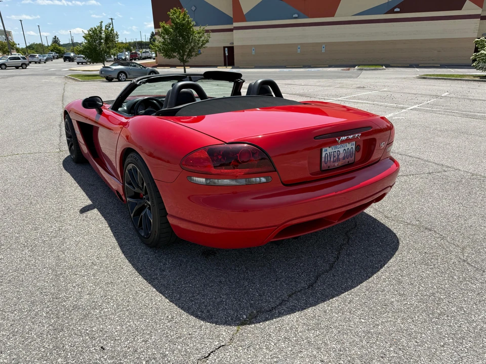 2004 Dodge Viper 3rd Gen - Image 13 of 31