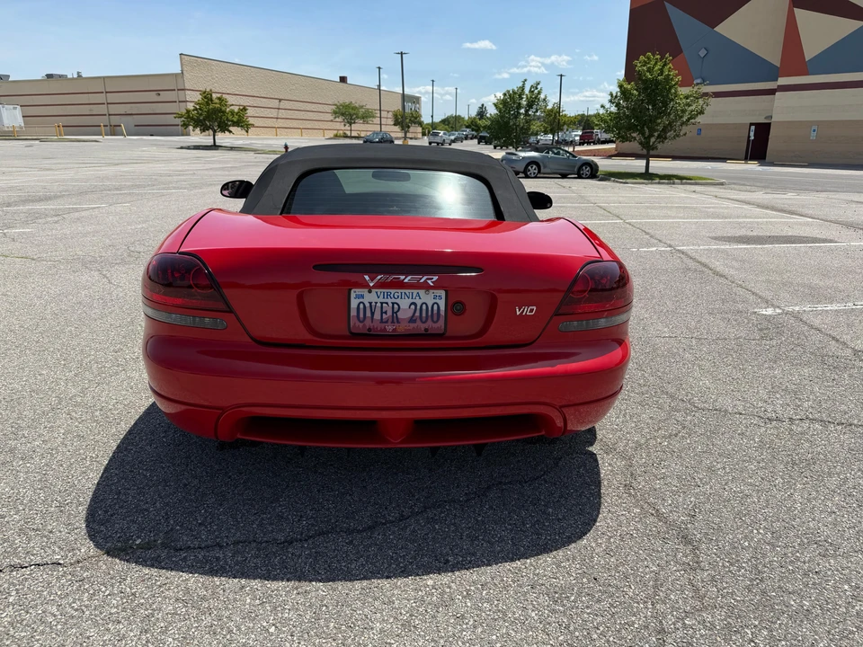 2004 Dodge Viper 3rd Gen - Image 14 of 31