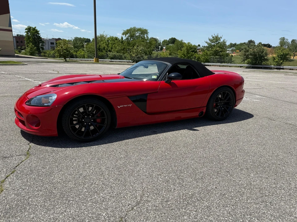 2004 Dodge Viper 3rd Gen - Image 10 of 31