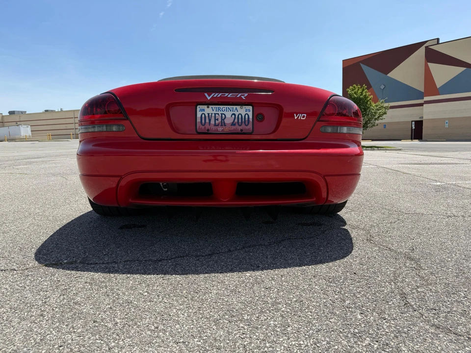 2004 Dodge Viper 3rd Gen - Image 17 of 31
