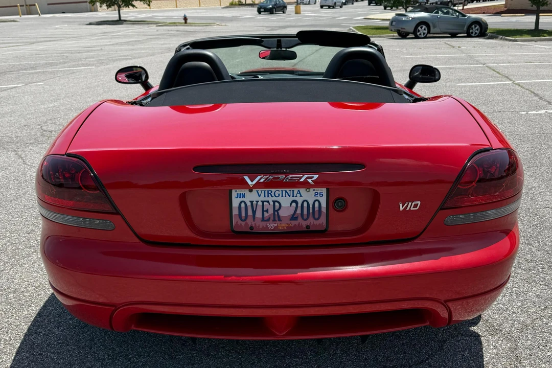 2004 Dodge Viper 3rd Gen - Image 5 of 31