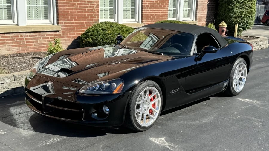 2004 Dodge Viper 3rd Gen - Image 4 of 11