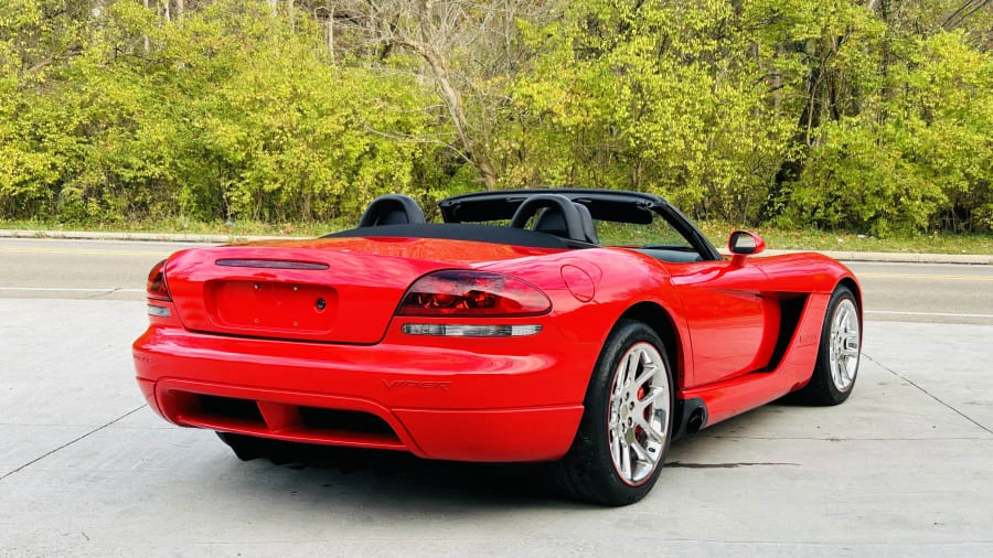 2004 Dodge Viper 3rd Gen - Image 2 of 20