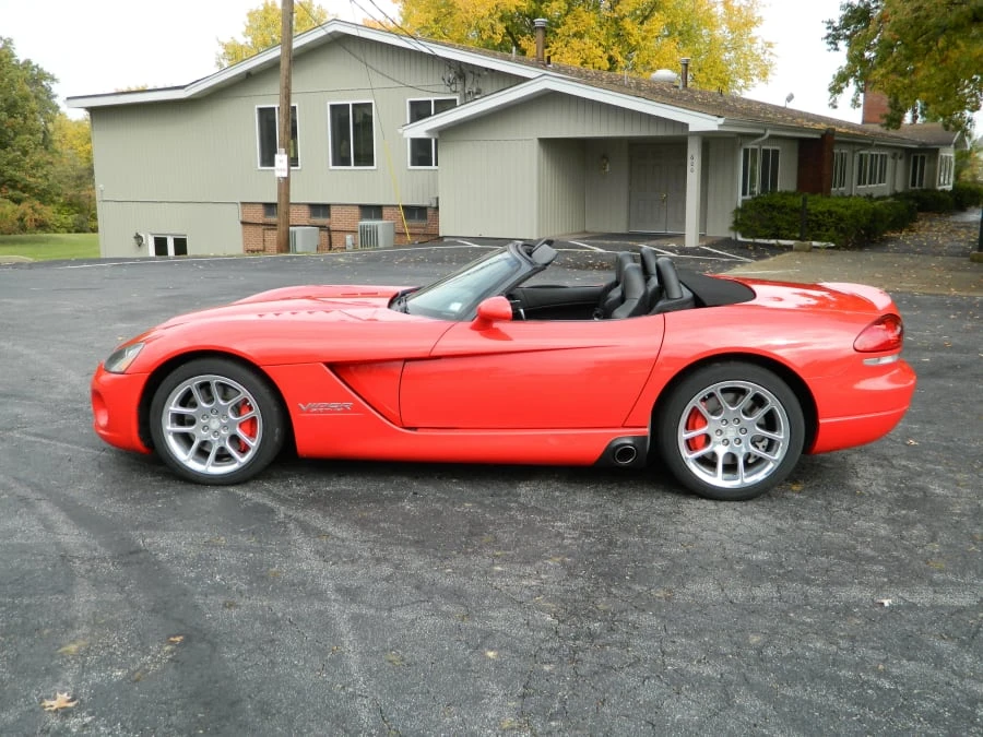 2004 Dodge Viper 3rd Gen - Image 2 of 6