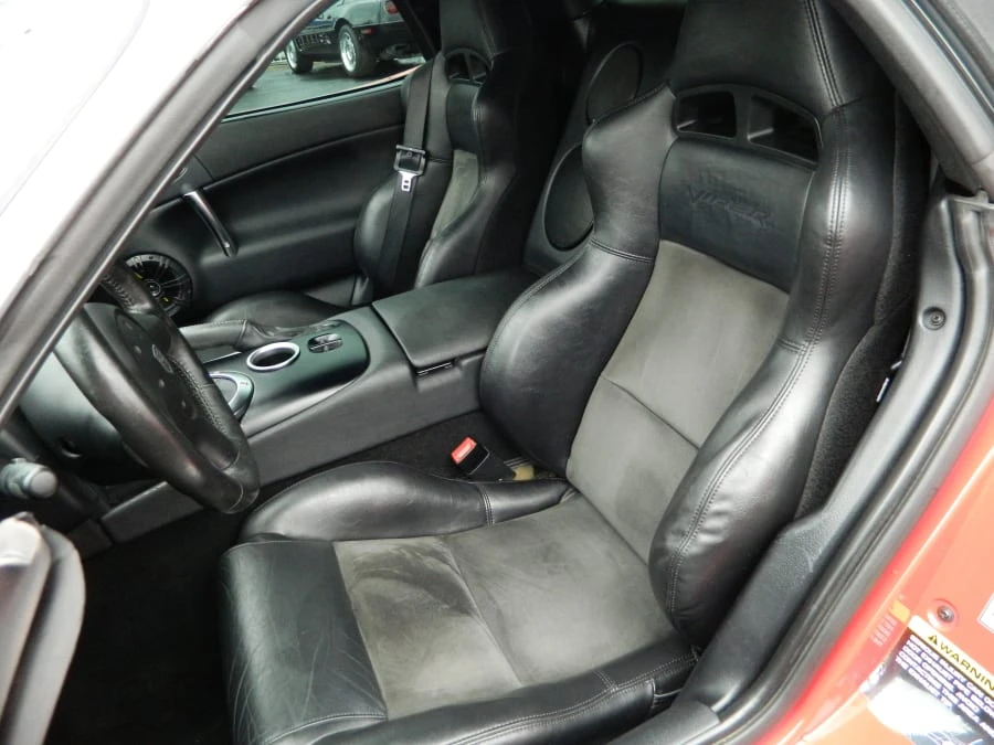 2004 Dodge Viper 3rd Gen - Image 4 of 6