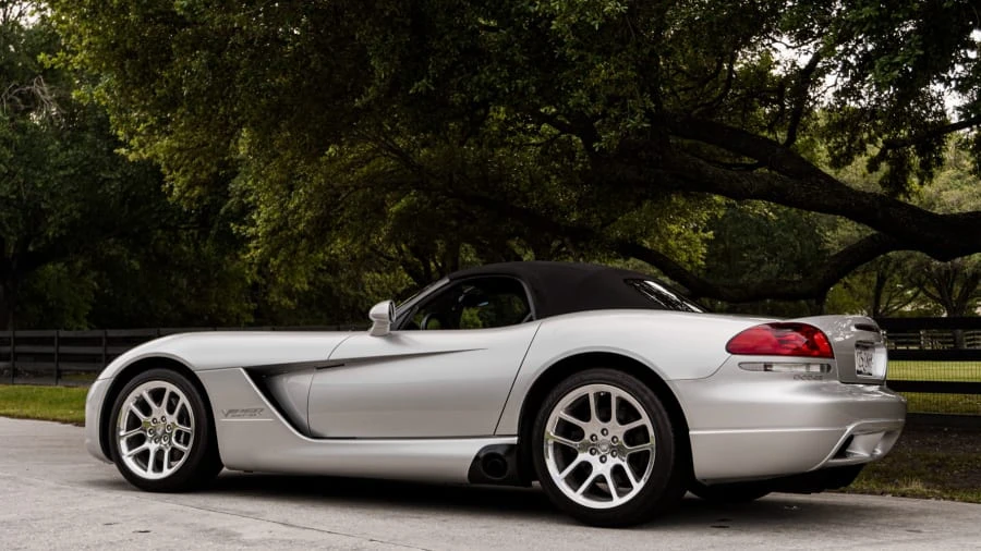 2004 Dodge Viper 3rd Gen - Image 2 of 26