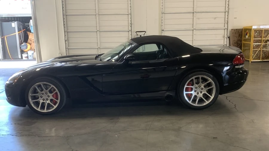 2004 Dodge Viper 3rd Gen - Image 2 of 26