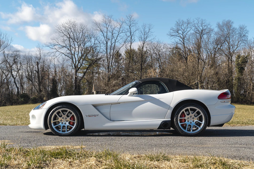 2004 Dodge Viper 3rd Gen - Image 11 of 31