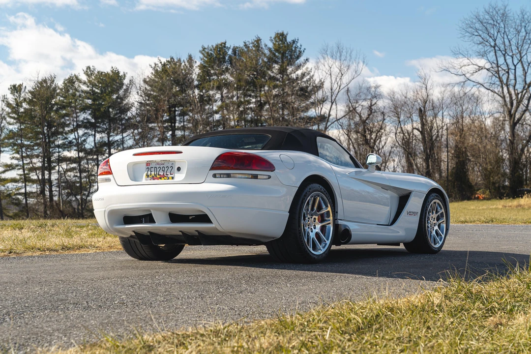 2004 Dodge Viper 3rd Gen - Image 22 of 31