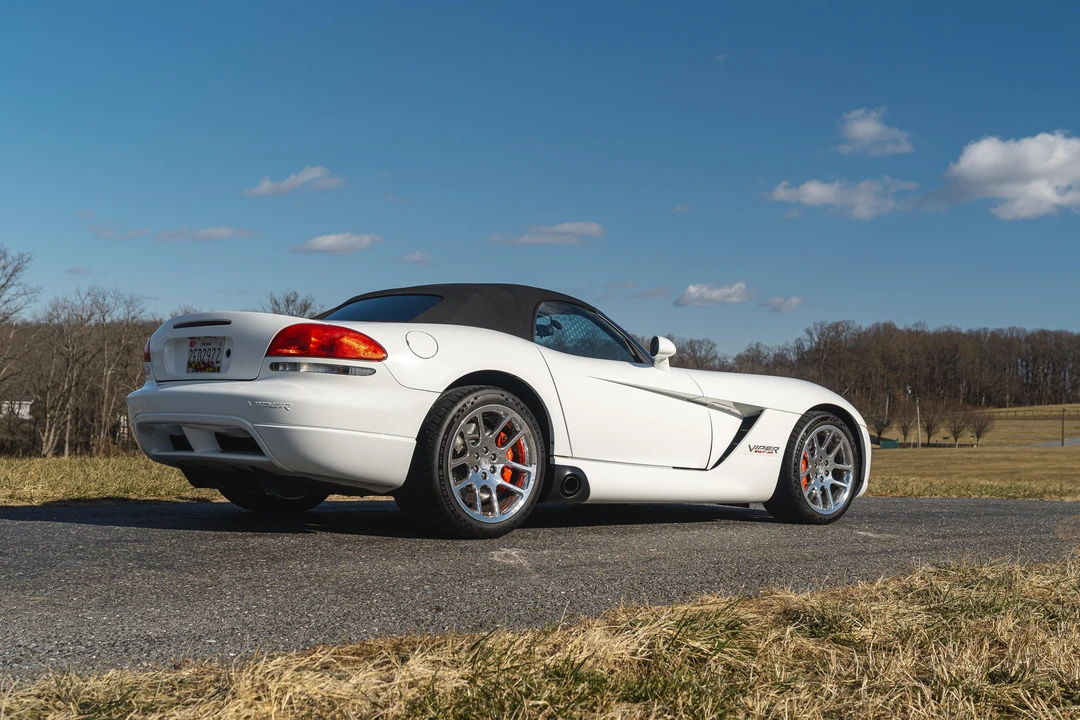 2004 Dodge Viper 3rd Gen - Image 24 of 31