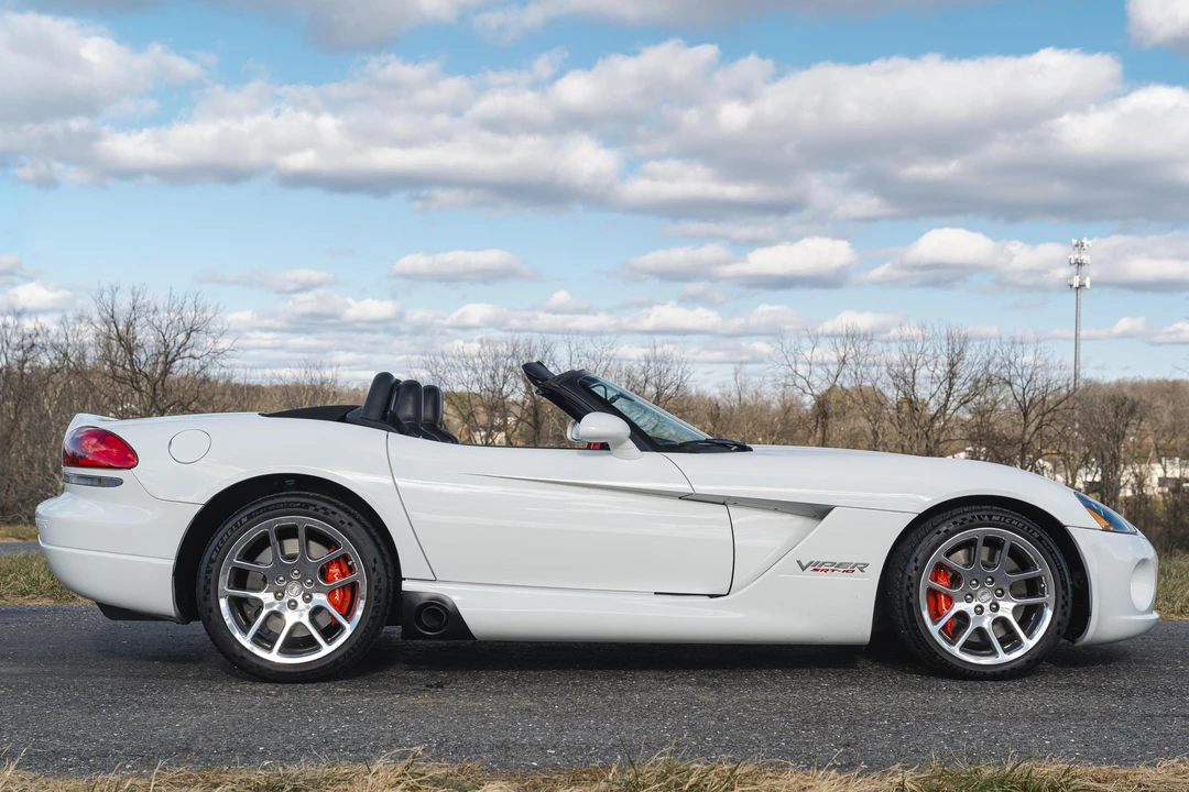 2004 Dodge Viper 3rd Gen - Image 3 of 31