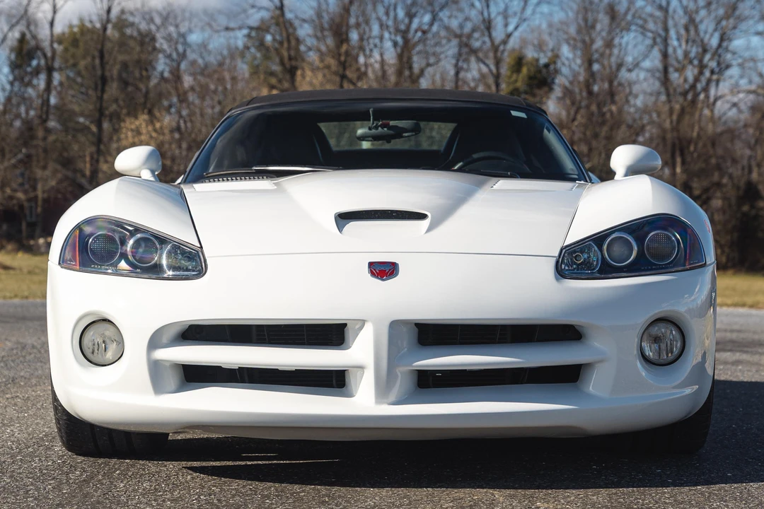 2004 Dodge Viper 3rd Gen - Image 2 of 31