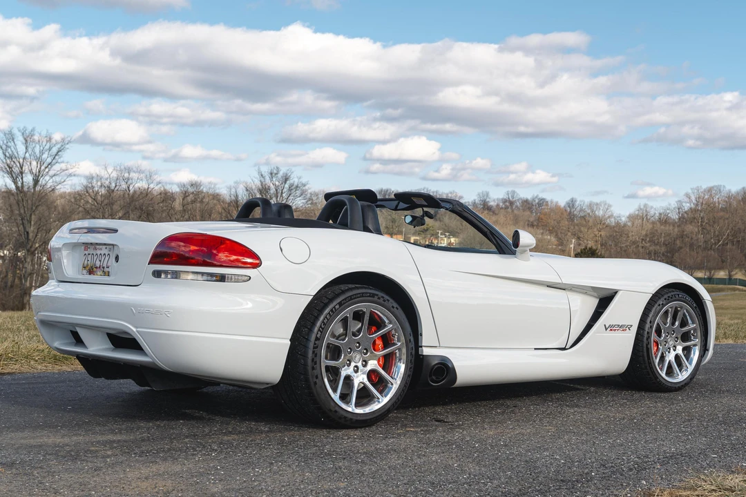 2004 Dodge Viper 3rd Gen - Image 4 of 31