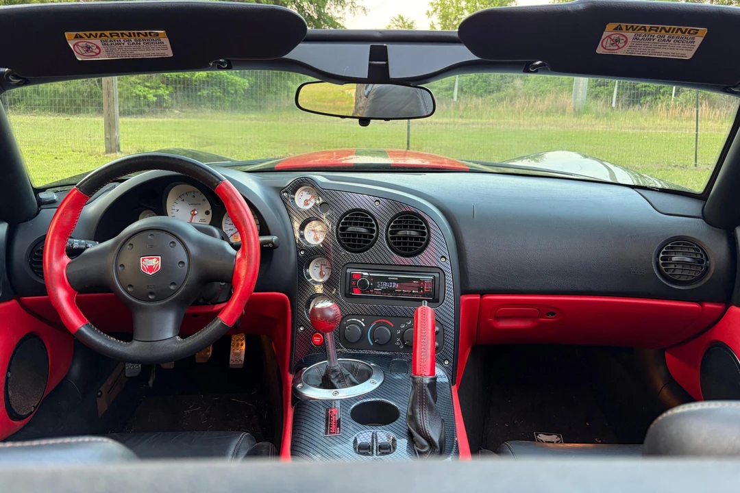 2004 Dodge Viper 3rd Gen - Image 24 of 29