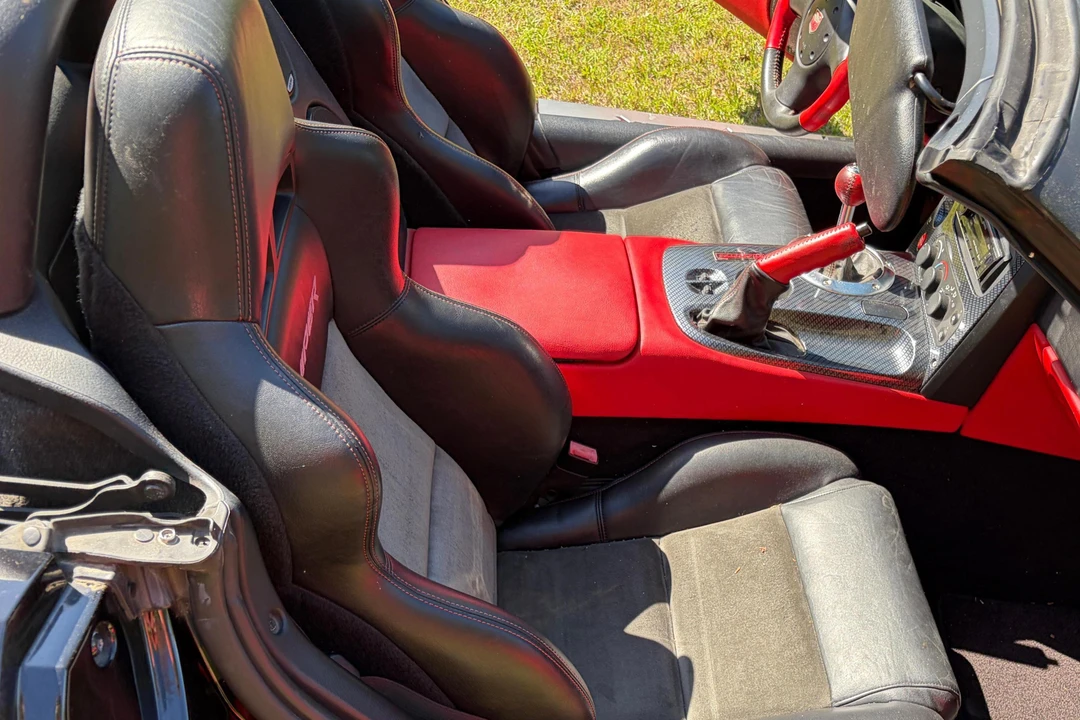 2004 Dodge Viper 3rd Gen - Image 26 of 29
