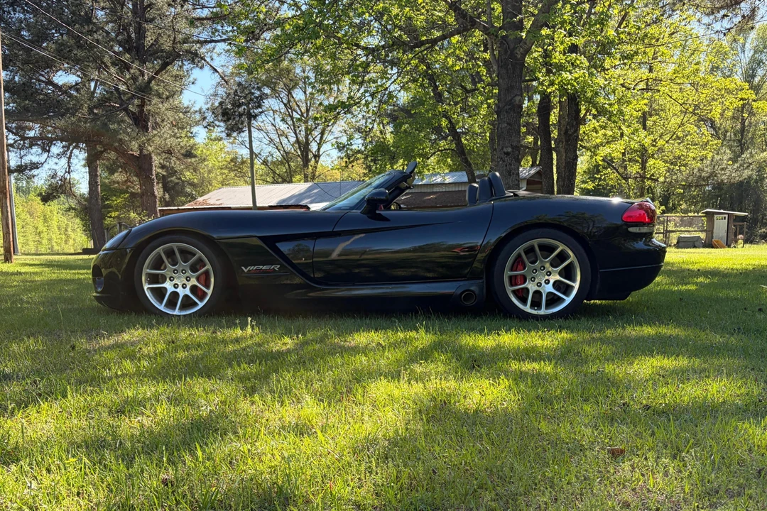 2004 Dodge Viper 3rd Gen - Image 13 of 29