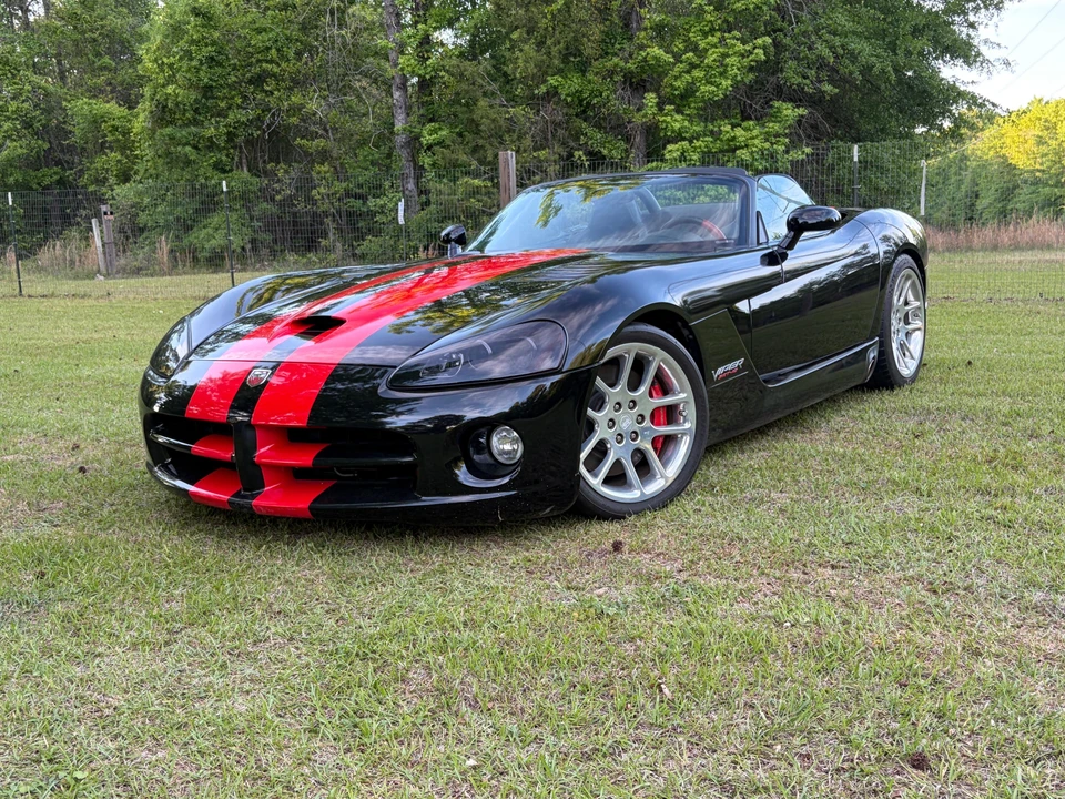 2004 Dodge Viper 3rd Gen - Image 12 of 29