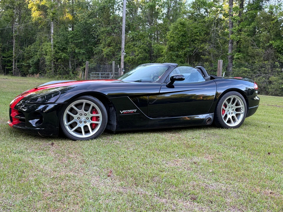 2004 Dodge Viper 3rd Gen - Image 8 of 29
