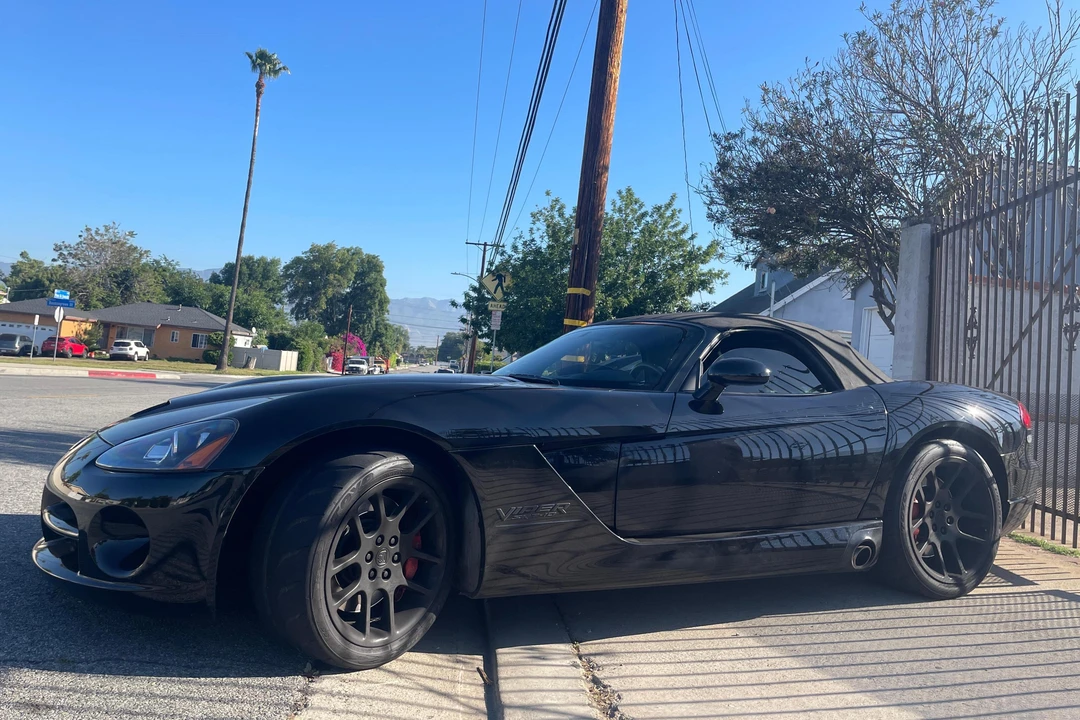 2004 Dodge Viper 3rd Gen - Image 3 of 31