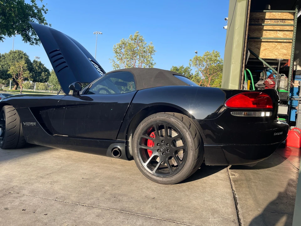 2004 Dodge Viper 3rd Gen - Image 12 of 31