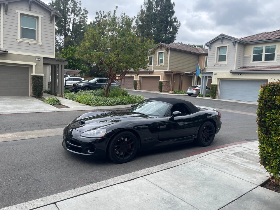 2004 Dodge Viper 3rd Gen - Image 9 of 31