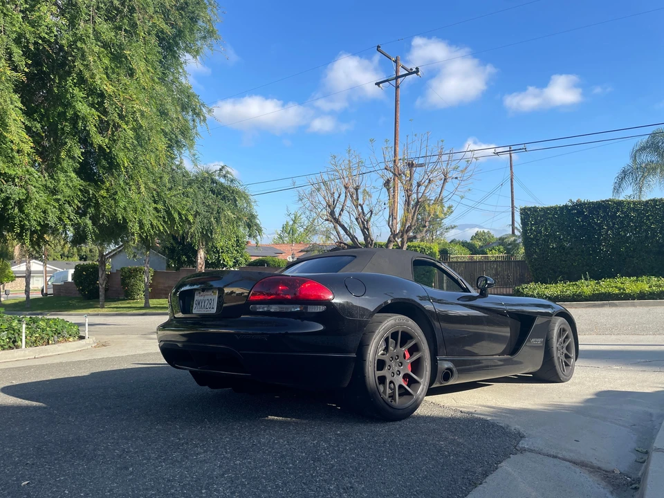 2004 Dodge Viper 3rd Gen - Image 23 of 31
