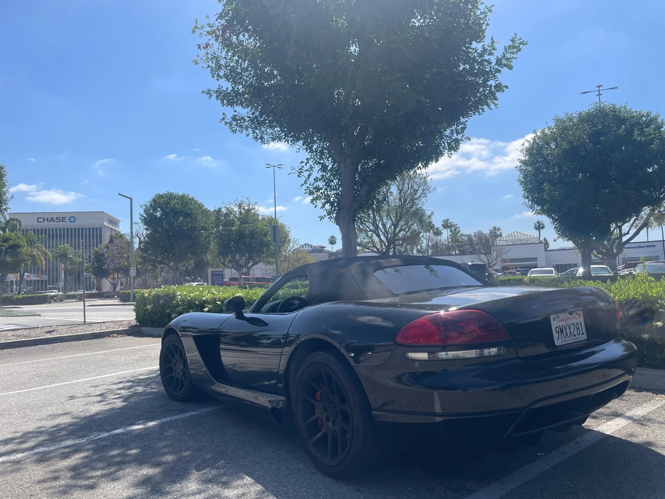 2004 Dodge Viper 3rd Gen - Image 14 of 31