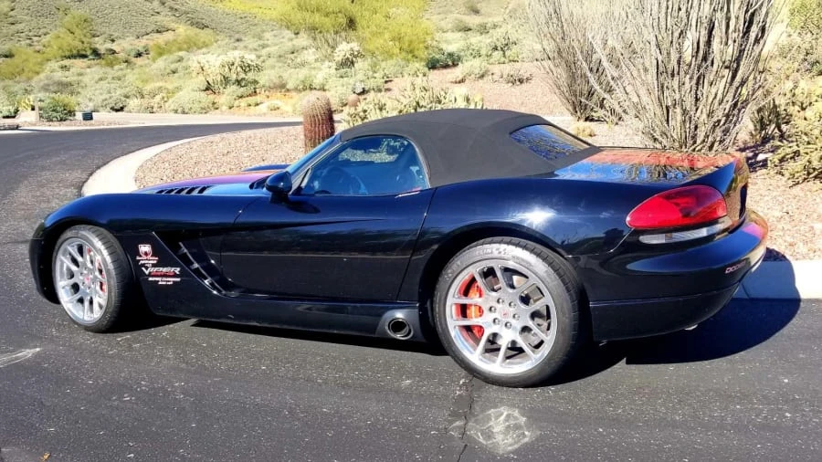 2004 Dodge Viper 3rd Gen - Image 5 of 19