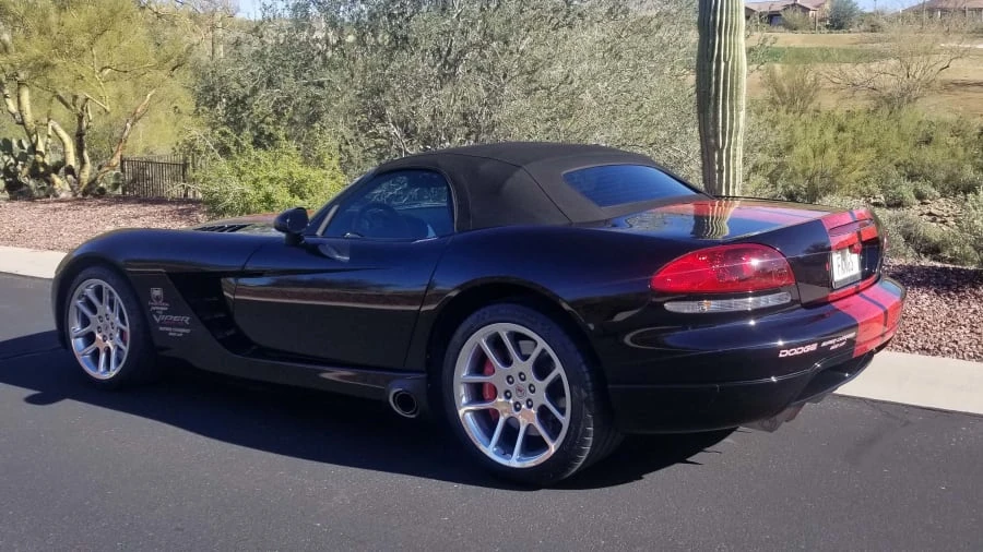 2004 Dodge Viper 3rd Gen - Image 2 of 19